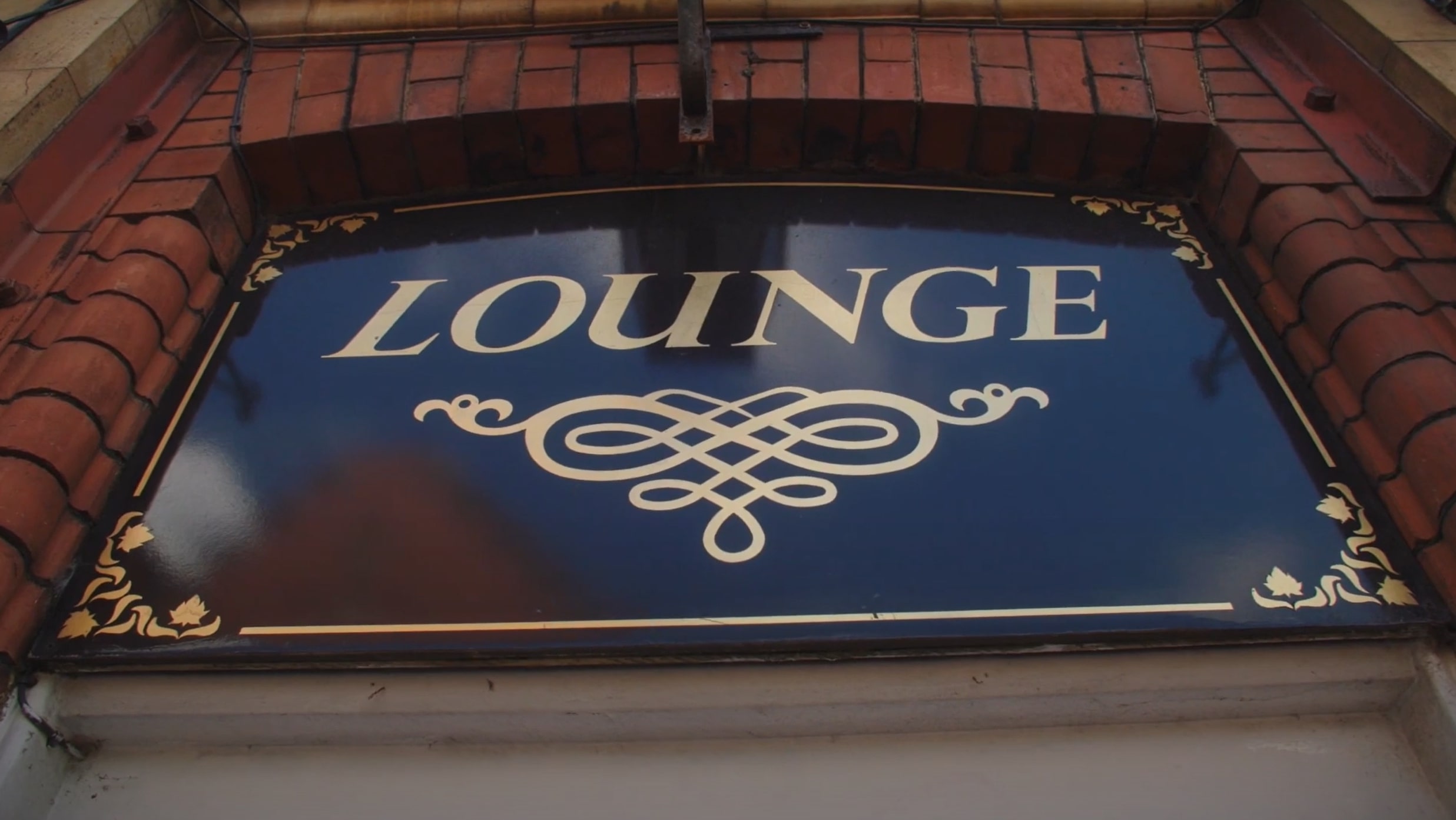 Lounge sign at the Rhubarb